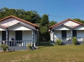 Mersing Chalet Teluk Sisek