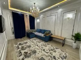 Home 3-х комнатная квартира