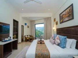 Rose Kasauli by Continental Group Kasauli !! Prime Location ! Restaurant ! Lawn ! Parking