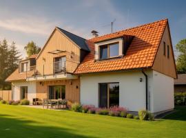 Chalupa U Jasanu, hotel i Vílanec