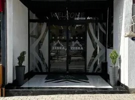 Zebra Hotel Buca
