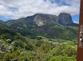Vista Azul - Luxo e conforto com banheira de hidromassagem