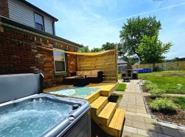 Entire Property hot tub, pool, glamping games MLC, glamping a Ferndale