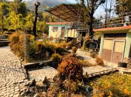 Riverstone homestay & Resort