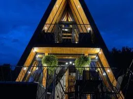 A-Frame Luxury House With Hot Tub