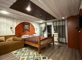 У Віти номер 4