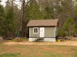 Tiny one house at Yosemite Gateway