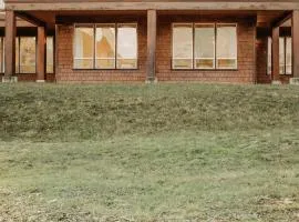 15MBH - Amazing Mountain Views - Hot Tub - Pets Ok home