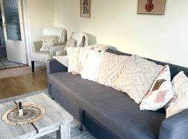 Knus Huisje vlakbij het strand, hotel a Petten