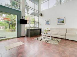 Hotel O Floatel International Beach Resort, hotel u gradu Kannur