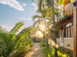 CasaBosque, hotel com piscina em Tarapoto