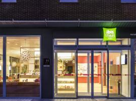 ibis Styles Versailles Guyancourt，位于诺布尔图瑟斯机场 - TNF附近的酒店