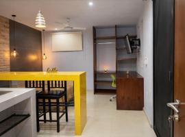 Minimalist City Suite - Plaza las Americas, hotel Chetumalban