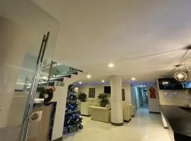 Holtel Estadio, Medellín, Laureles,