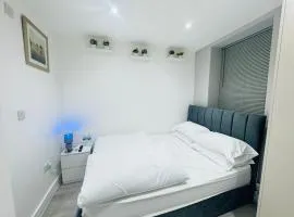 Letza House - Guest House near Cardiff City Centre