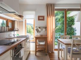 Na Kupčku Estate "Nature Reatreat & Wellness"，位于伊德里亚的酒店