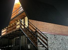 LizMari, hotel a (( Gergeti ))