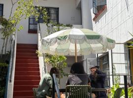 Long Street Backpackers, hotel in Cape Town