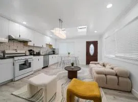Marbella Lane - Your Cozy Haven 2BR Retreat