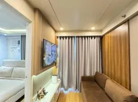 1413 Home Suites Arezzo Place Davao