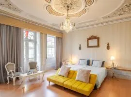 Serafina Palace Historic Charm by the Sea