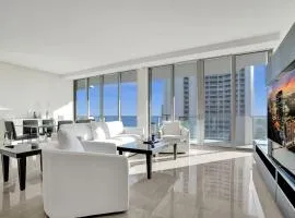 2BR Ocean Views Condo in West Palm
