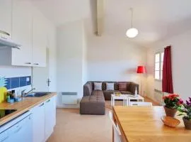 Maison avec Terrasse - 3 Chambres pour 6 Personnes, Jardin - API-1-52-1370