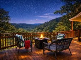 Creek, King Beds, Wow Views, Private, New, Patio, Spa, Close to Town