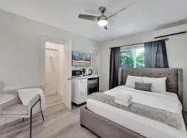 Eden Collection Studio Steps to Beach