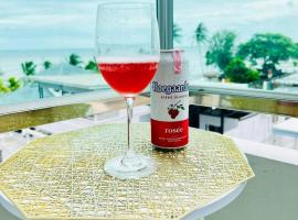 Exclusive Sea View, hotel i Chon Buri