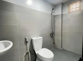 HUE 75 RIVER SIDE Homestay