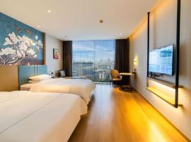 Magnotel Tongxiang Shimao Center, hotel in Tongxiang