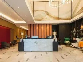 Magnotel Tongxiang Shimao Center