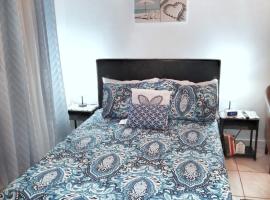 Nadiyah's Escape, hotel a Rock Sound