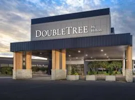 DoubleTree by Hilton Manhattan, KS