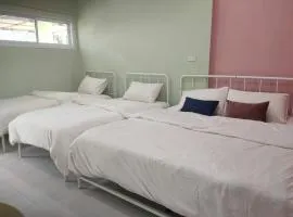 บ้านยาย Pool Villa