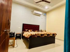 Hanumat Guest House, hotel i Ayodhya