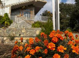 Ishana Mukteshwar - Luxurious Villas, hotel a Mukteshwar