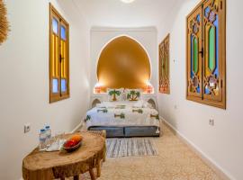 Riad Cherifa Breakfast and Jacuzzi Terrace, ξενοδοχείο στο Μαρακές