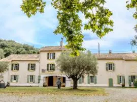 Domaine Du Castellas