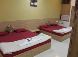 Rajadhiraj Ashray- Nr Mathura Railway Station
