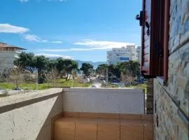 Villa BASHLLARI A&B appartamenti di fronte al mare