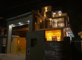 Ceylon Good Vibes Villa，位于迪克韦勒的酒店
