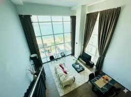 Modern Seaview 2BR Duplex High Floor Heart of George Town 73A