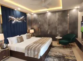 Hotel Tark Premium New Delhi