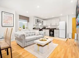 Stylish Two Bed Apartment - City Centre - Smart Tv - Parking 201MH