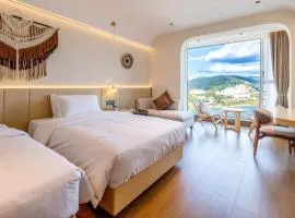 Jinghong Xilijiang Jingmei Inn