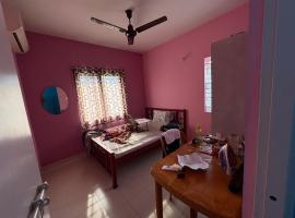 Cozy 1 bhk with full utilities self handle rules, Hotel in New Town