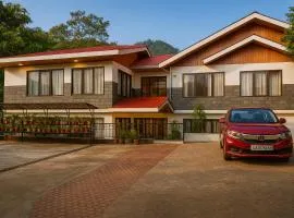 Sparrow Cherry Resort 2 min walk To MG Marg