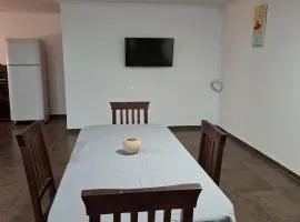casa amplia 2 habitaciones para 4 personas